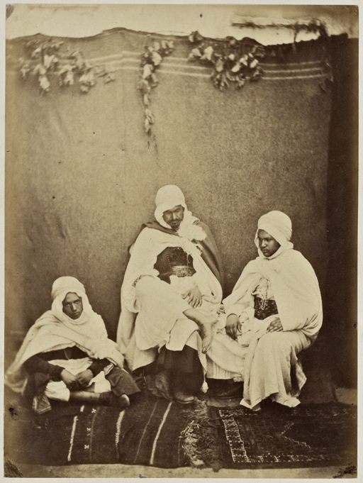 Muley Ceddik, kaïd des kaïds des Hamyane ; Mohammed ben Abdallah, kaïd des kaïds du djebel de Sebou, et son frère, fils de l'agha Ben Abdallah. Tlemcen 1856
